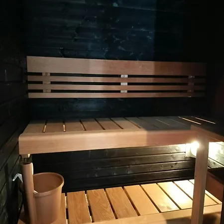 Spacious For 4 With Sauna Lejlighed